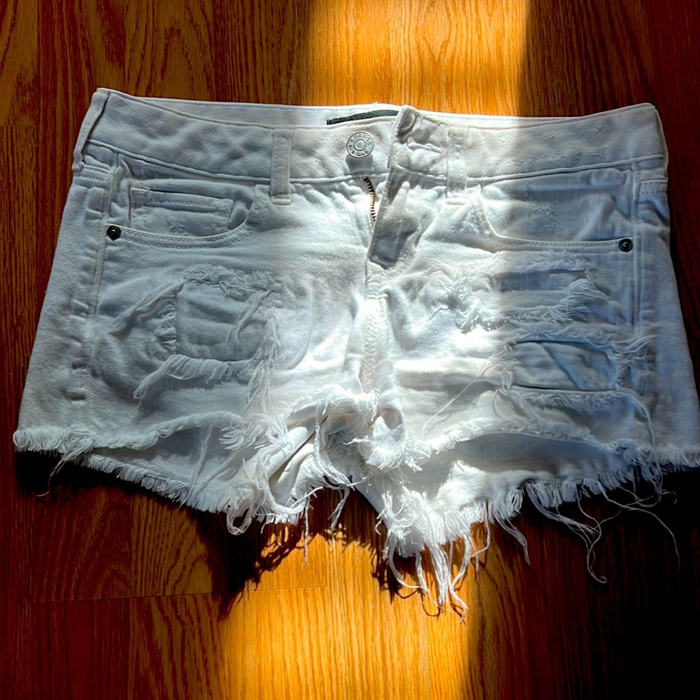 Size 2 Express white ripped jean shorts - great condition